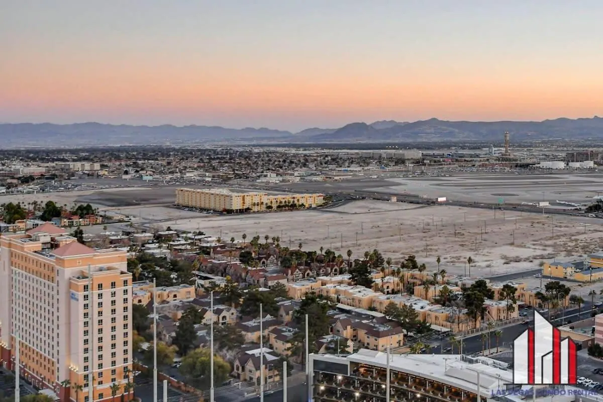 Mgm Signature-16-702 1Br 2Ba Balcony Suite Las Vegas 0*,  United States